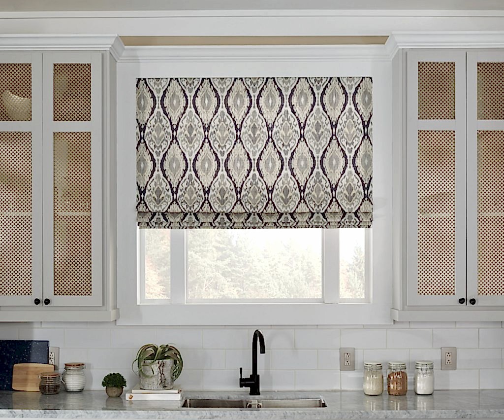 Roman Shade Pattern Kitchen